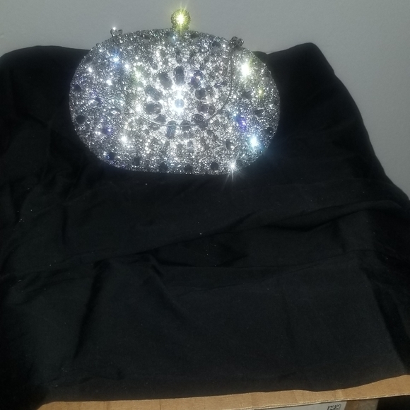 Purse - Picture 13 of 16